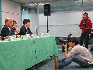 遭旺中嗆  蘇貞昌：對大老闆不退縮