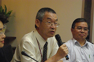 返校任教  張時中辭NCC委員