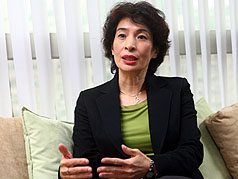 馮賢賢被宣布資遣並錄影  製作人不滿高層濫權