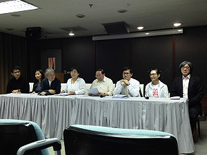 陳信聰倦勤  公視：跟反服貿報導無關