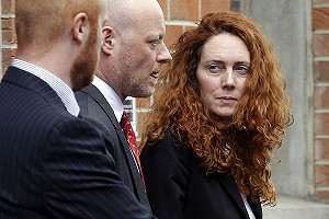 《世界新聞報》竊聽案  前總編被起訴