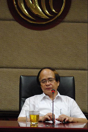 陳正倉辭NCC發言人  學者：荒腔走板