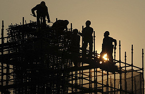 中國2月逆差315億美元  創23年來新高