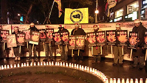 哀悼自焚藏人 百人公園燭光祈福
