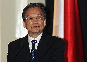 溫家寶：中國不贊成渲染南海主權問題