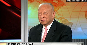 習近平神隱2週  董建華：游泳拉傷背