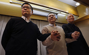 佔中三子明天自首  籲學生及早撤離