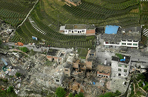 川震188死  官方籲志工勿自行進入災區