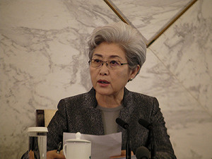 中國軍費再增10% 人大：落後就要挨打