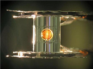 美首次實證雷射核融合  放出超量能量