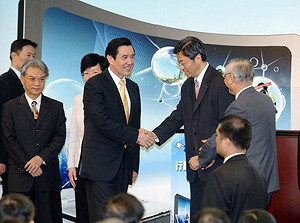 4G年底釋照  中華電計費將採國際趨勢