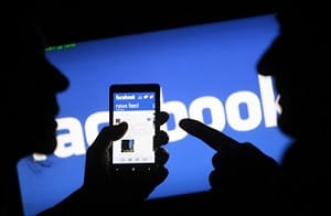 臉書操控近70 萬用戶情緒？外界批邪惡