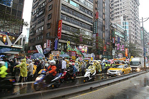 不怕低溫下雨  北台灣反核遊行分3路啟動