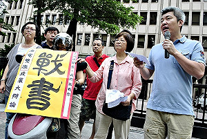 環團下戰帖要求辯論  李鴻源：很樂意