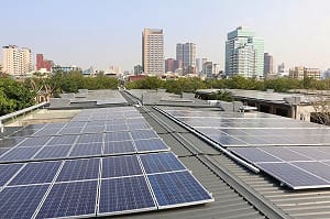 高市光電計劃首年達標 4年減碳13.23萬噸