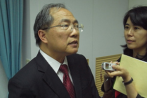 面對核安  蔡春鴻哽咽：可以六親不認