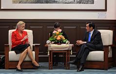 見國際核能專家  馬：非核家園無時間表