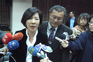 審非核家園法  藍綠立院爆肢體衝突