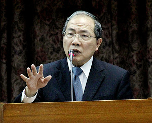 核四工程問題多 蔡春鴻：尚不需停工