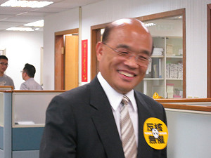 聲援苑裡反風車  蘇貞昌：無能執政受害者