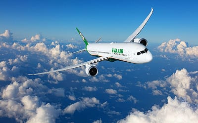 空服員工會要求航空公司取消名牌實名 勞動部:樂觀其成