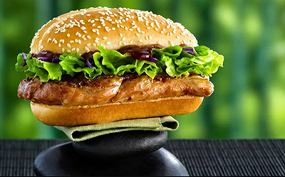 嫩煎雞腿堡吃不到了！麥當勞「8品項」9/2起停售 電子商品券可申請退貨