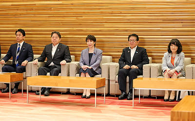 為了食品消費稅調降 日本臨時內閣會議正式通過《稅制改革大綱》