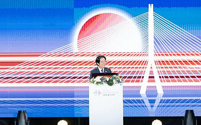 國慶晚會賴清德喊全民共享經濟果實 籲韓國瑜支持預算速審通過