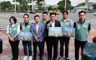 擁「地便便、電全全、人齊齊」三大優勢 賴瑞隆打造高雄大亞灣AI專區