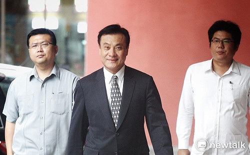 一例一休怎修？ 蘇嘉全：保障勞工、顧企業彈性