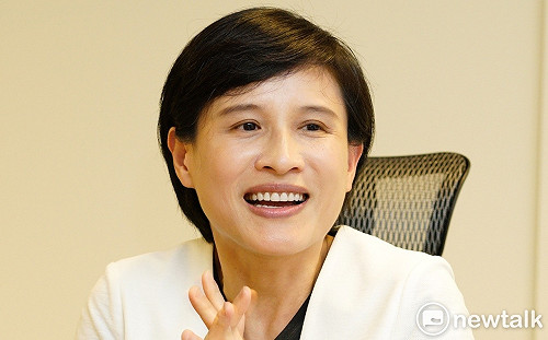 鄭麗君專訪之六》將台北從政經中心　改變為文化首都