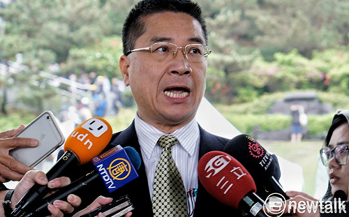 賴揆的香蕉新吃法  徐國勇：民間友人提供的