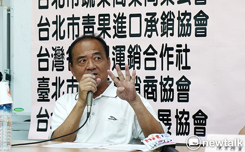 吳音寧遭鬥爭  邱進福：全國哪個市場總經理每天被叫到議會罵？