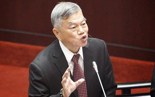 推能源轉型  經濟部長： 8年後每度電增5角