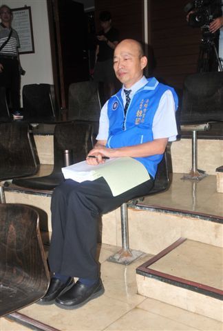 募百億青創基金 韓國瑜再開政見支票