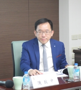 陳致中夜赴私人招待所  遭爆2火辣紅牌小姐迎接