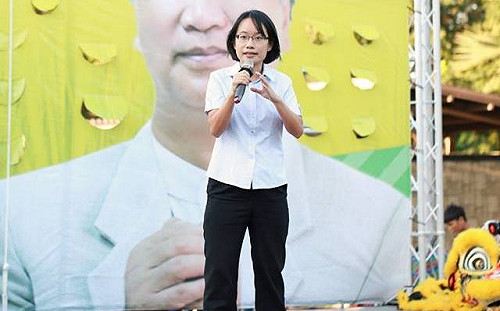 南下取暖討拍？吳音寧替表哥輔選 反嗆台北媒體抹黑