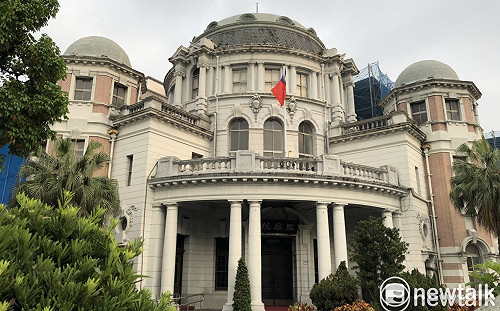 檢察官當庭扣押辯護人筆記 監委認妨礙被告防禦權