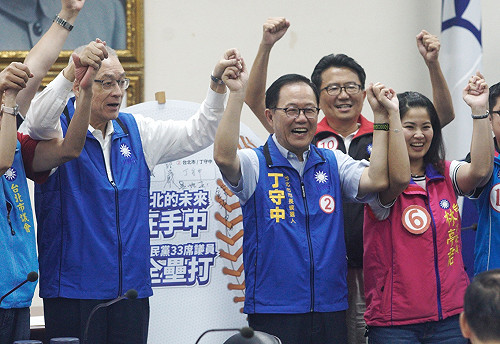 政客群俠傳中丁被比擬為郭破虜  丁守中不認同並自詡為「郭靖」