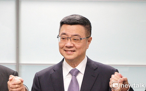 卓榮泰當選民進黨主席 綠委：很難說恭喜  盼快團結黨