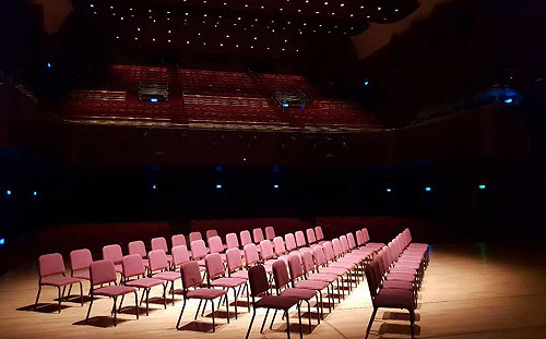 中山堂歡慶82歲生日！蔡明亮以《光》紀錄建築光影美感