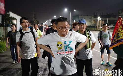 影）鐵人阿北的還願之旅  柯P苦笑：走到不知道我是誰