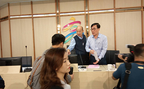 「神翻譯」韓國瑜5點聲明 王定宇批「韓式口號政治」