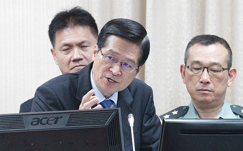 台保法通過  美軍艦可停台港口？嚴德發：需先符合國家利益、區域和平穩定條件