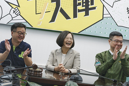 蔡英文：這幾年執政蠻辛苦的  時時都把改革價值放在心上