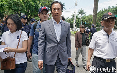 沒交通就沒經濟！ 郭台銘再開支票承諾「高鐵蓋到屏東」