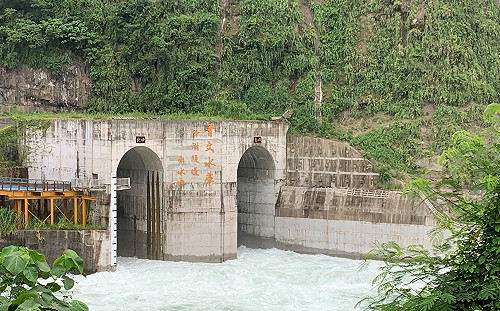 距離滿水位僅2.5公尺！曾文水庫加大調節放水量