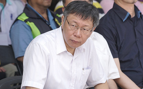 讀者投書》在館長與蔡衍明之間選蔡衍明 這就是柯學