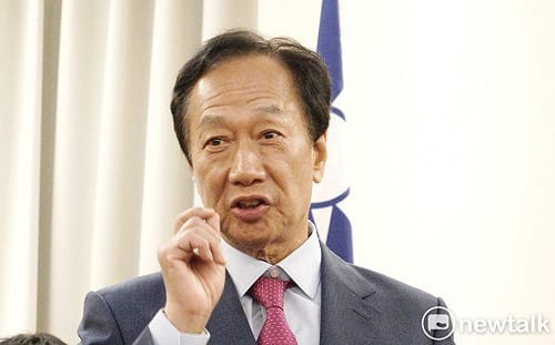 郭台銘參選2020「胸有定見」  明天給交代