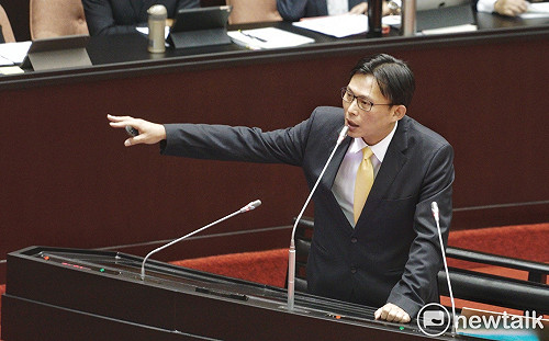中共代理人修法本會期難完成審查 黃國昌嗆：顧台灣還是顧選舉？